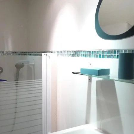 Maison Au Mont-dore Avec Jardin Clos, Ideale Pour 10 Personnes - Fr-1-608-120 *